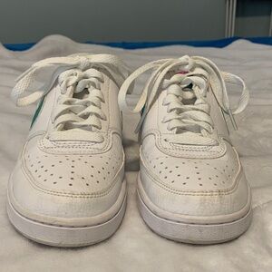 Nike Court Vision Low Sneakers for Women - white with green swoosh